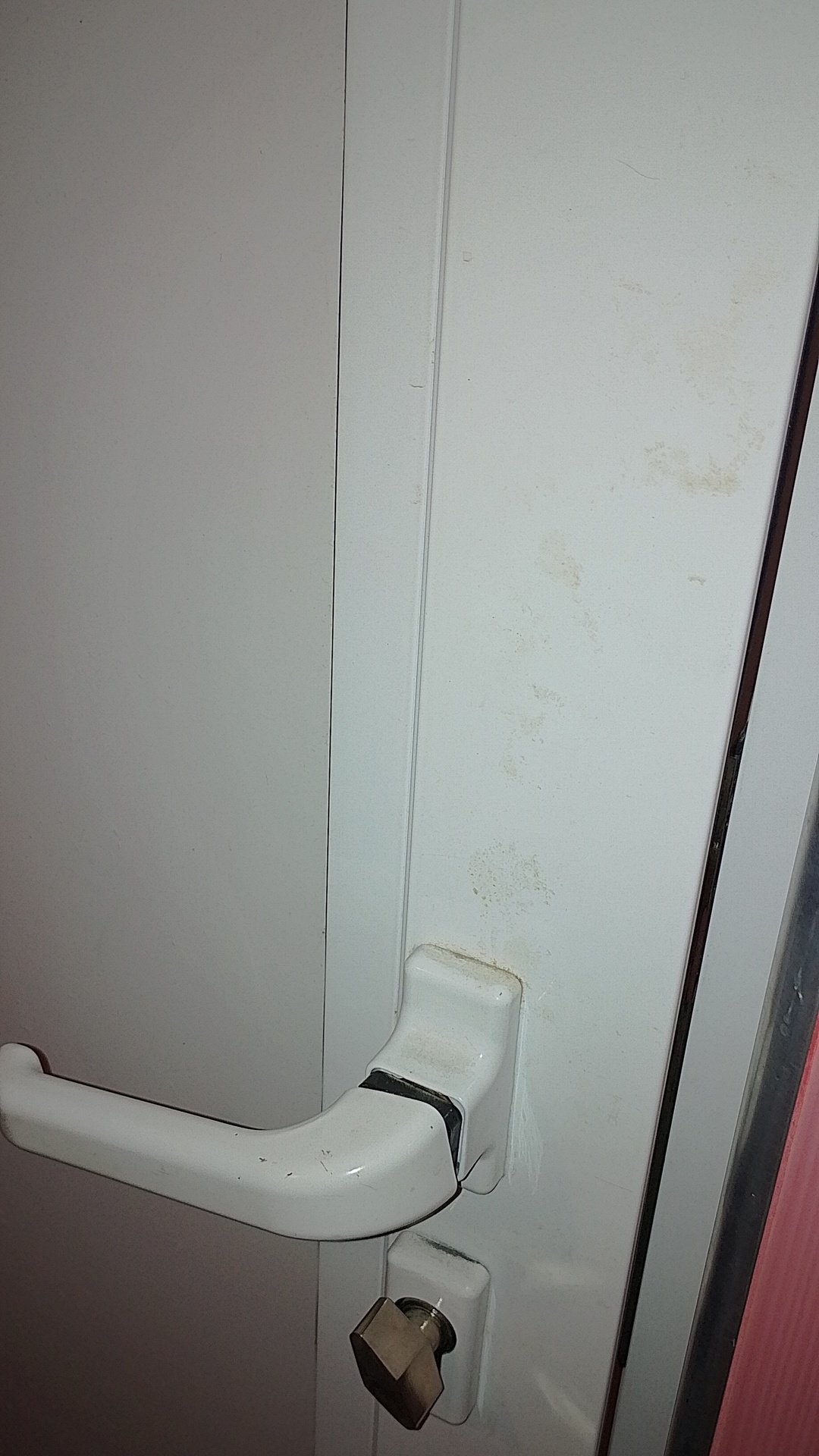 Before photo for Почистване след наематели